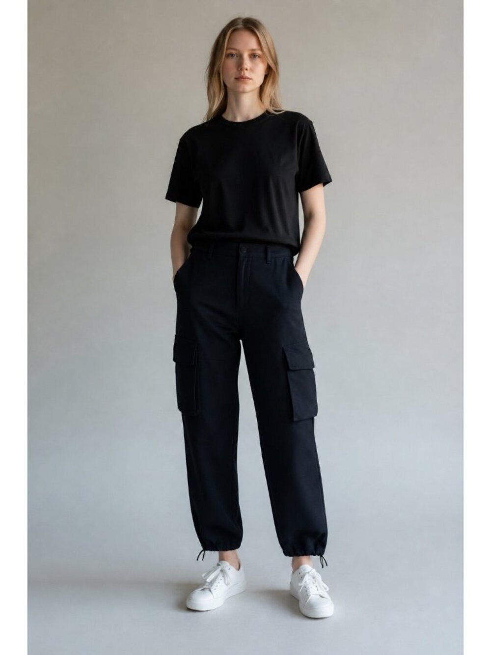 Aritzia Wilfred Cargo Pants Black Drawstring Hem Size 4